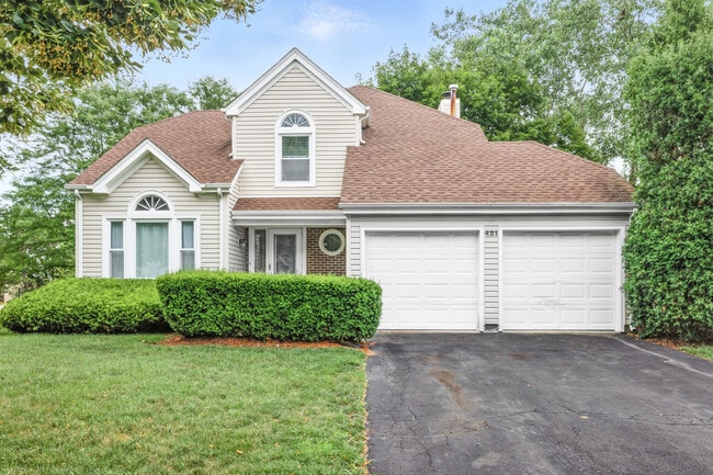 Front - 421 Concord Ln
