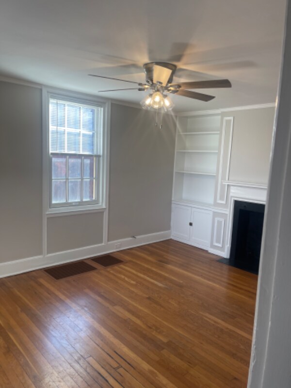 Building Photo - 6763 Murray