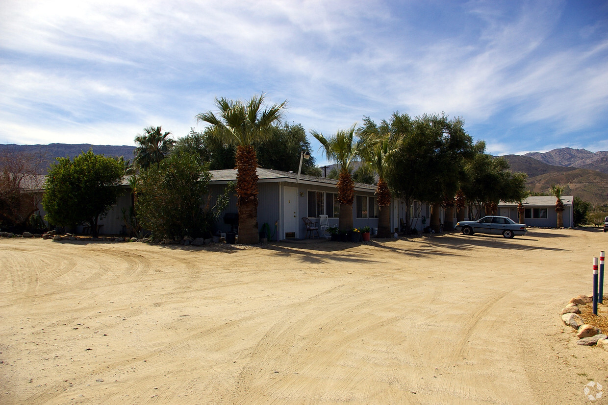 Building Photo - 2930-2936 Borrego Springs Rd