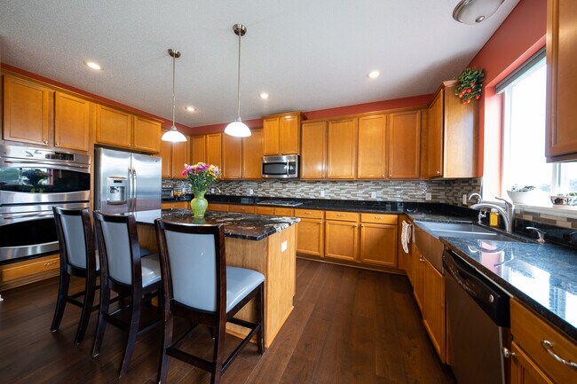 Building Photo - 16553 Falkirk Trail