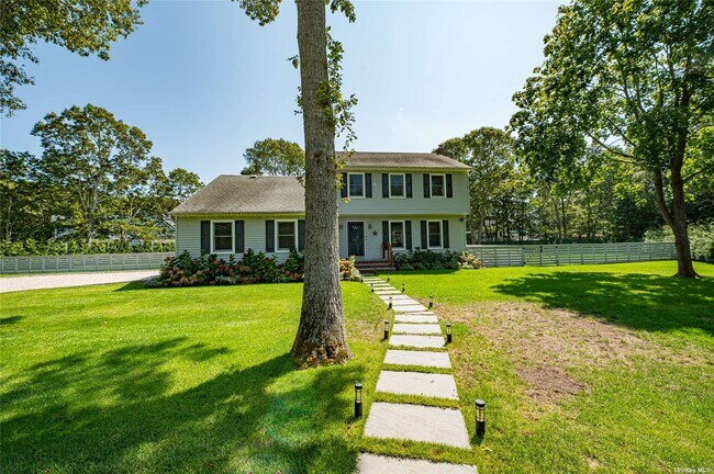 Foto del edificio - 7 Flocee Pl