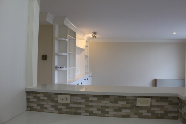 Foto del edificio - 1512 S Arlington Ridge Rd