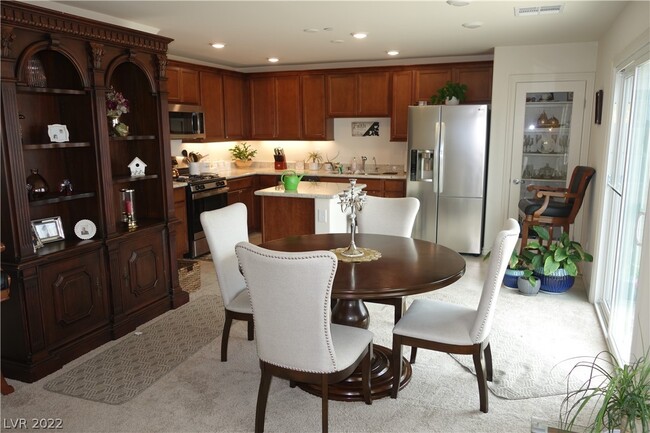 Building Photo - 296 Quail Finch Dr