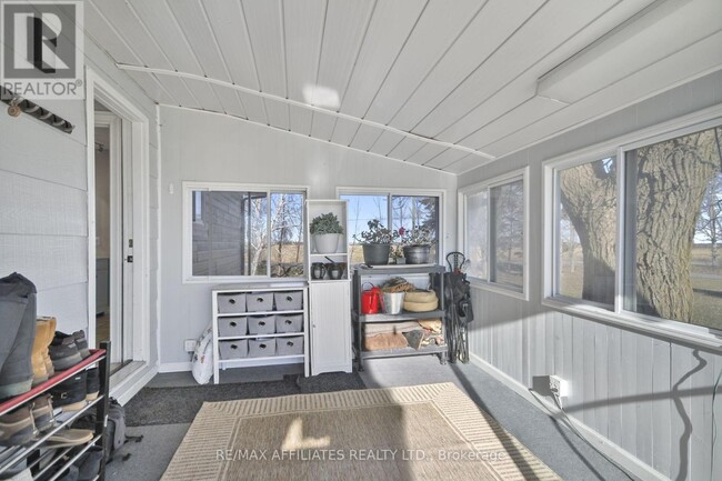 Building Photo - 2625 Shea Rd