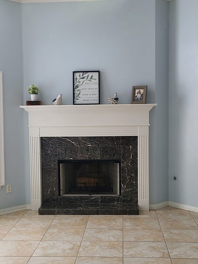 Building Photo - 6427 Stone Landing Ln
