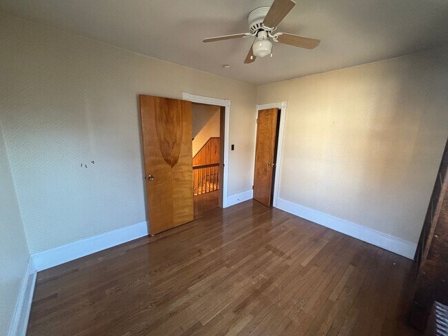 Foto del edificio - 10 Town Hill Ave