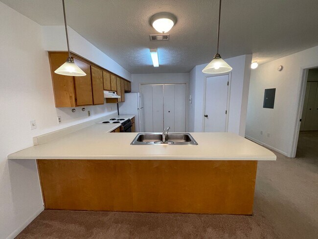 Foto del edificio - For Lease - 2 BR|2 BA in St. Andrews!