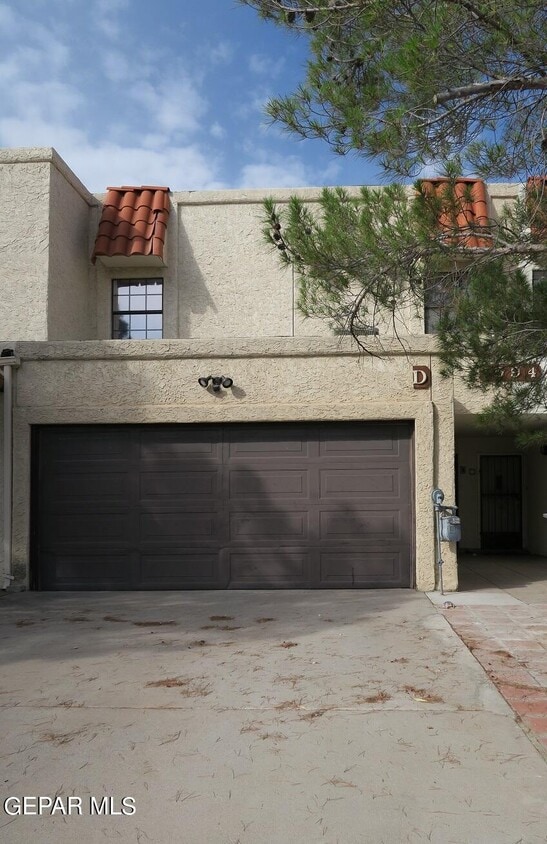 Primary Photo - 1594 Bengal Dr