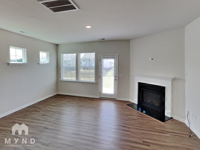 Foto del edificio - 118 Rooster Tail Ln