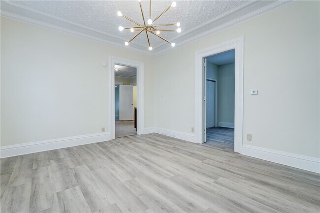 Building Photo - 416 Gregory St
