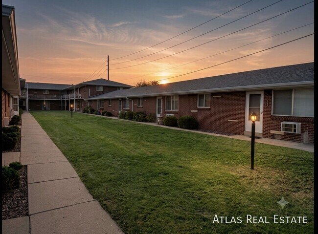 Foto del edificio - 4087 Upham St
