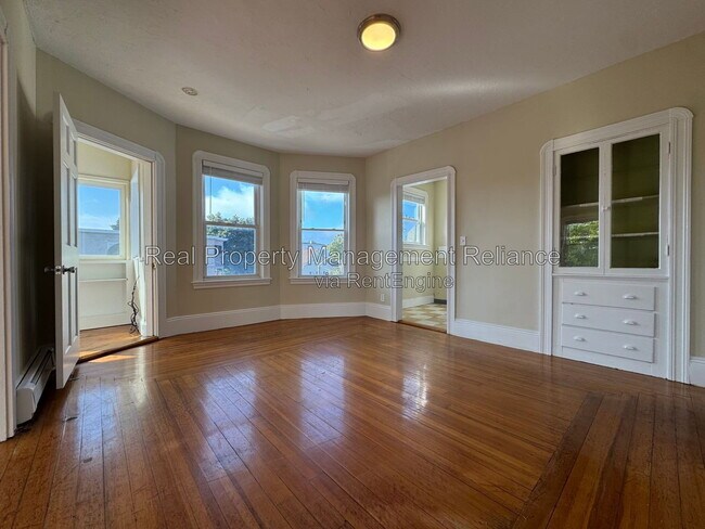 Building Photo - 74 Burrill Ave