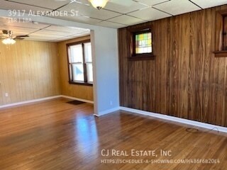 Foto del edificio - 3917 Alexander St