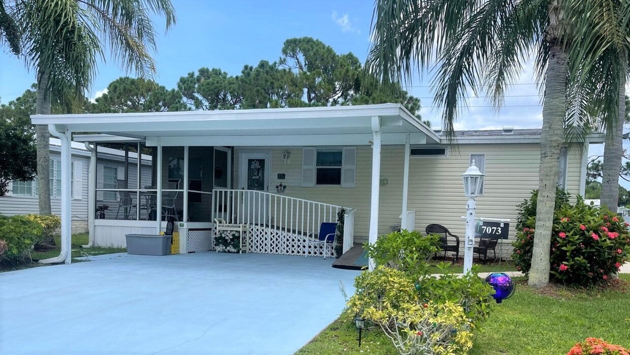 7073 SE Birchwood Ln, Stuart, FL 34997 House Rental in Stuart, FL