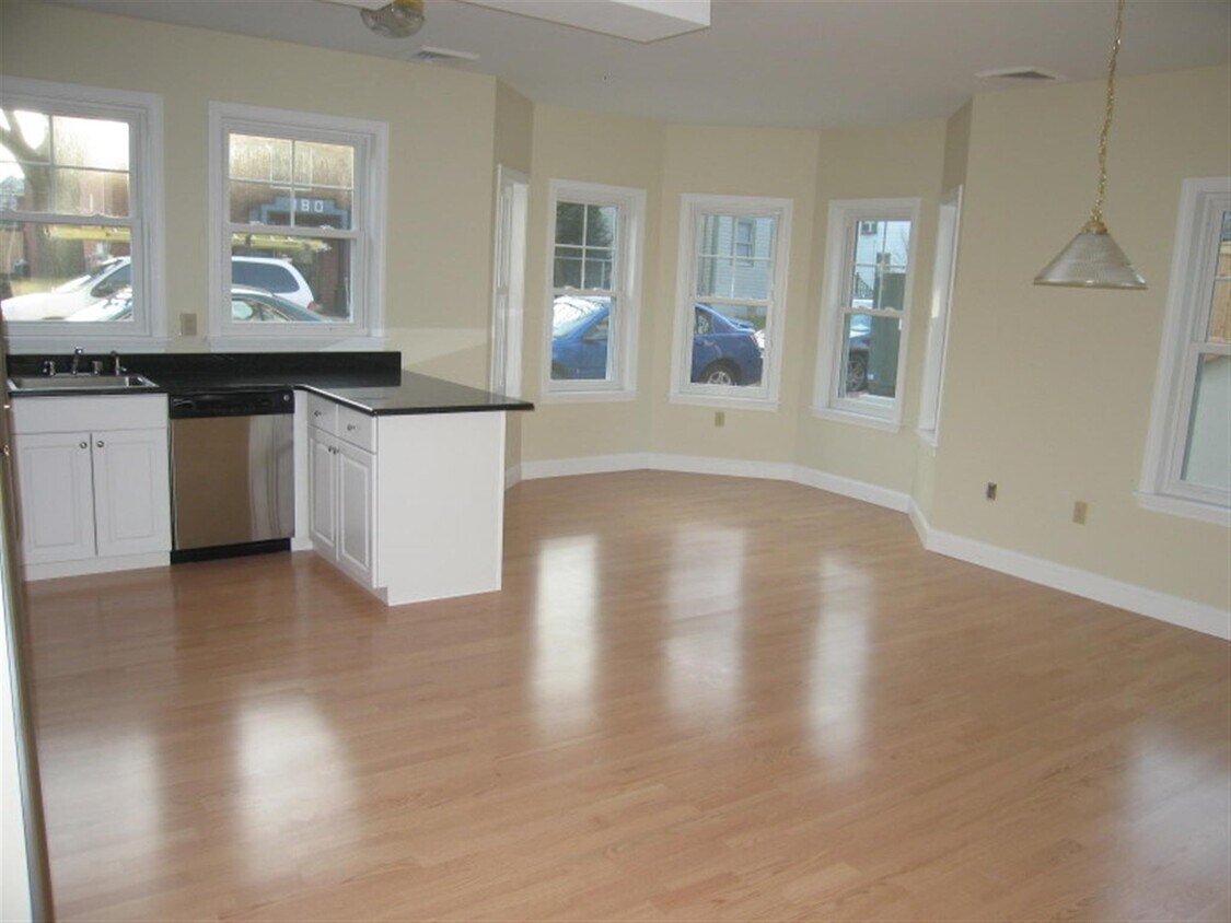 Foto principal - 177 Franklin St