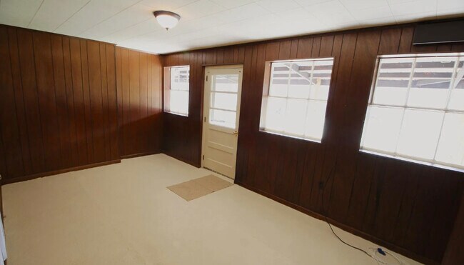 Sótano terminado - 2013 Shepperd Rd