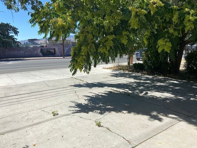Foto del edificio - Like Brand New! - Single Story House in North Central Reno