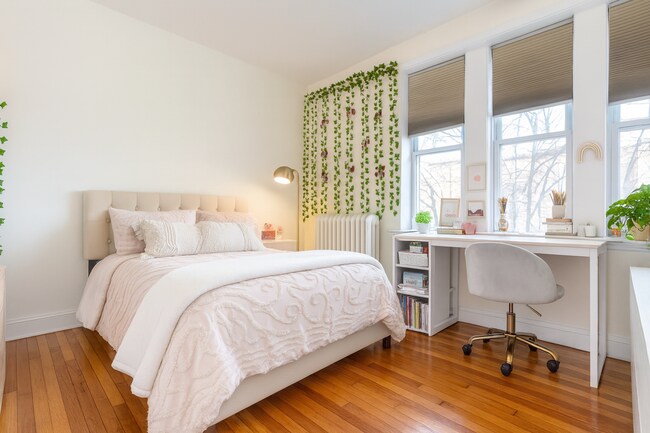 Building Photo - 54 Egmont St