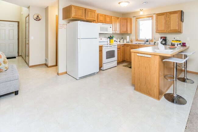 Foto del edificio - 6382 13th St N