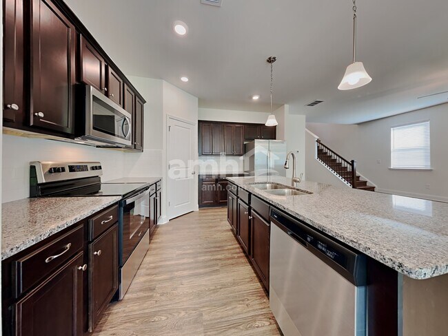 Foto del edificio - 5060 Hudson Vly Dr
