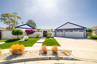 Building Photo - 23871 Wardlow Cir