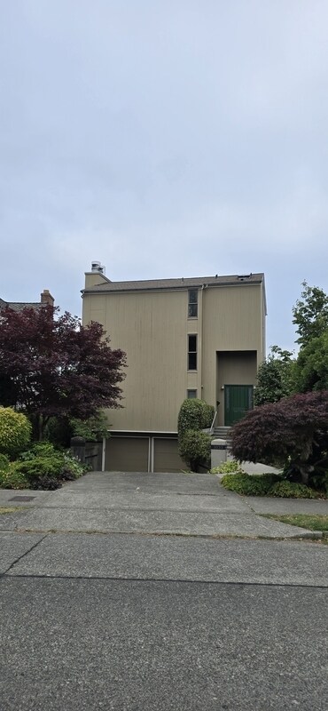 Foto del edificio - 3033 W Viewmont Wy W
