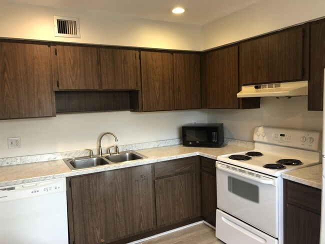 Building Photo - 4789 Orange Grove Blvd