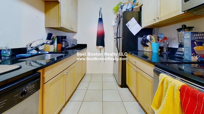 Foto del edificio - 84 Grant St