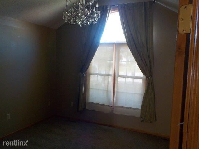 Foto del edificio - 4 br, 2 bath House - 617 Chadwick CT