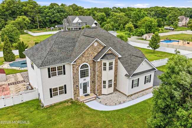Building Photo - 10 Etty Ct