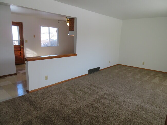 Foto del edificio - 5560 S Buckhorn Ave