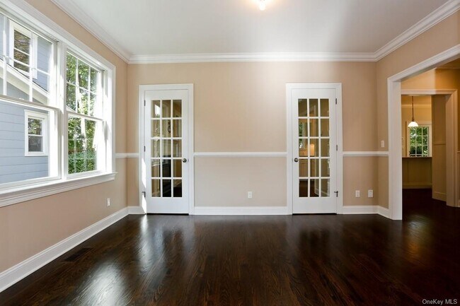 Building Photo - 80 Elmwood Ave