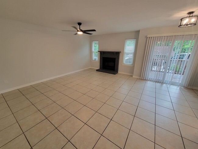 Building Photo - 1596 Misty Garden Way