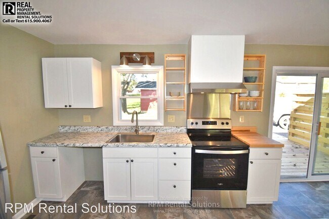 Building Photo - 3 br, 1 bath House - 200 Laurel Street