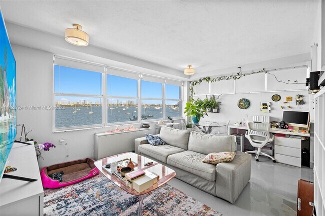 Foto del edificio - 1250 West Ave