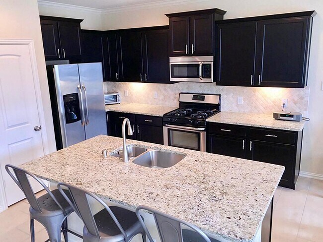 Building Photo - 3515 Big Hickory Ct
