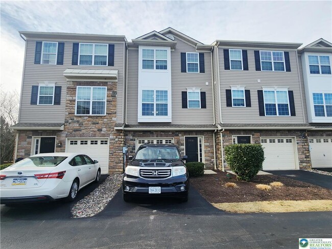 Building Photo - 7510 Pioneer Dr