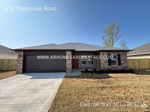 Building Photo - 619 Timberline Rd