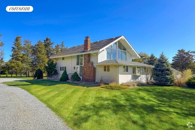 Building Photo - 18 Quogo Neck Ln