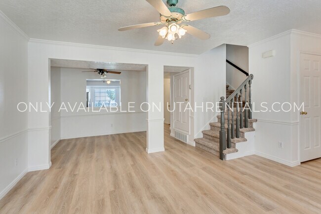 Building Photo - 144 N 1120 E