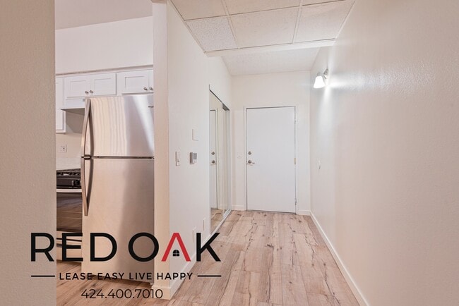 Foto del edificio - 2724 Abbot Kinney Blvd