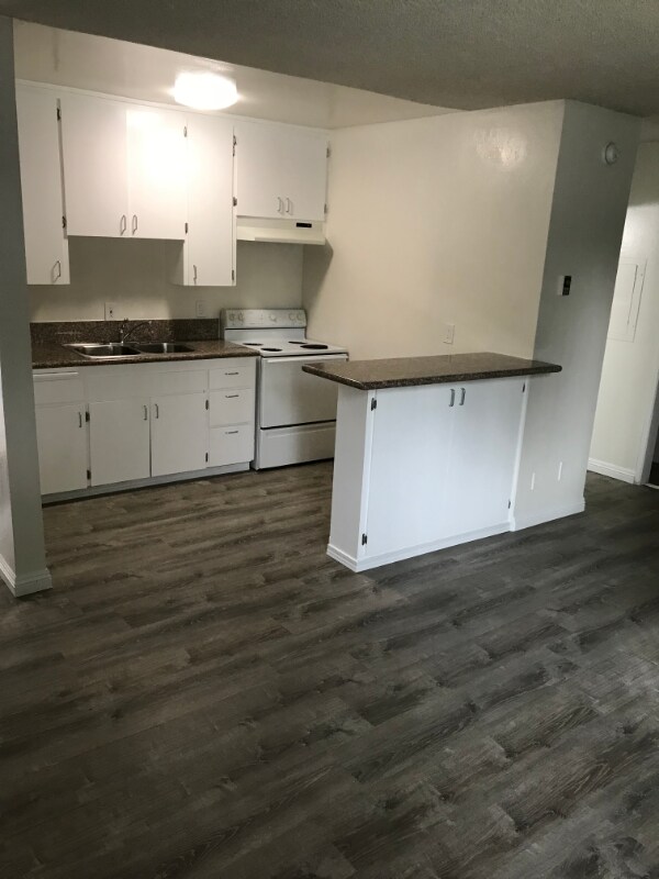 Foto del edificio - 13059 Oxnard St