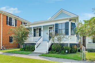 Building Photo - 1407 Winnie St