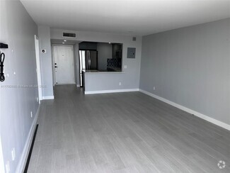 Building Photo - 2350 NE 135th St