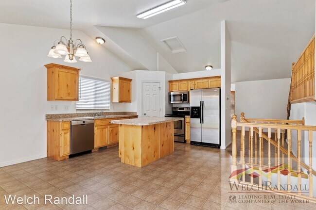 Building Photo - 4 br, 3 bath House - 2126 Pebblebrook RD