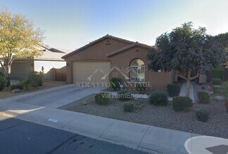 Building Photo - 631 W Stanley Ave