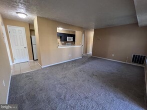 Building Photo - 782 Southern Hills Dr