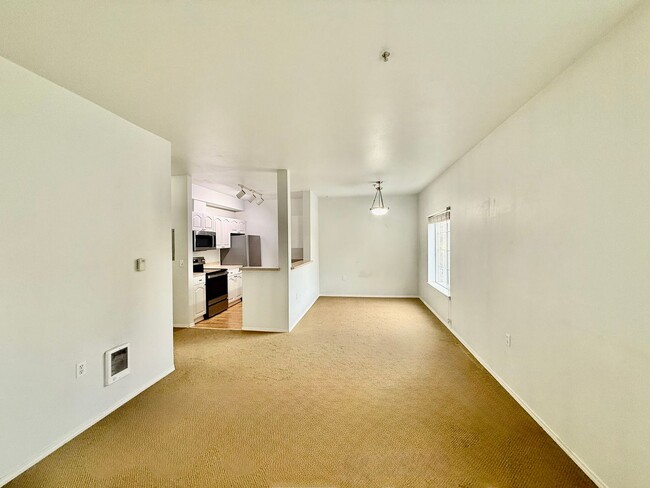 Photo - Bokara By The Lake Condo - Renton