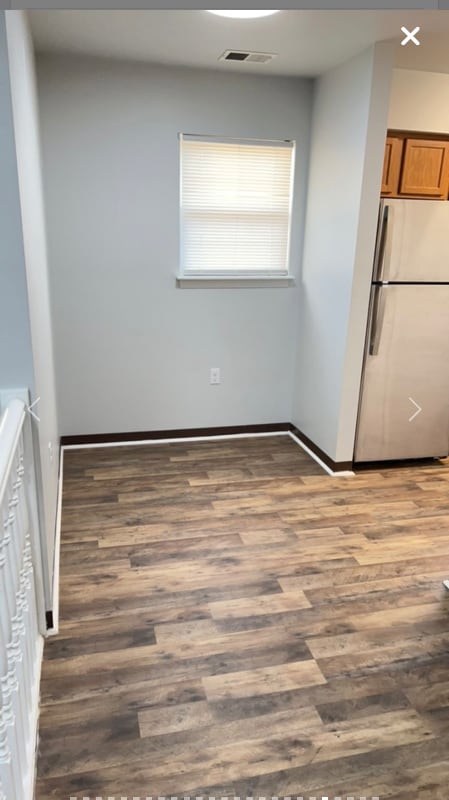 Building Photo - 254 Lora Dr