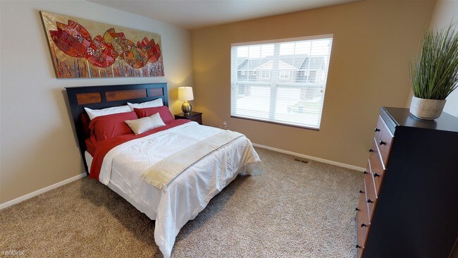 Building Photo - 4402 Blue Stem Way